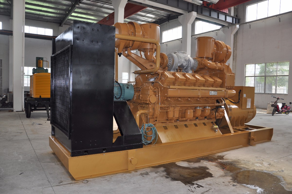 濟柴石油1000KW柴油發電機組